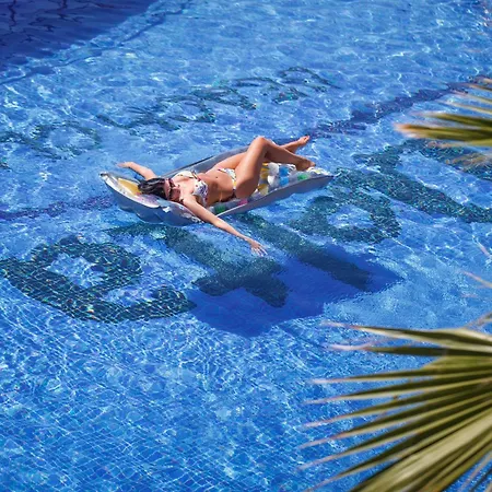 Ośrodek wypoczynkowy Delta By Marriott Bodrum 5*